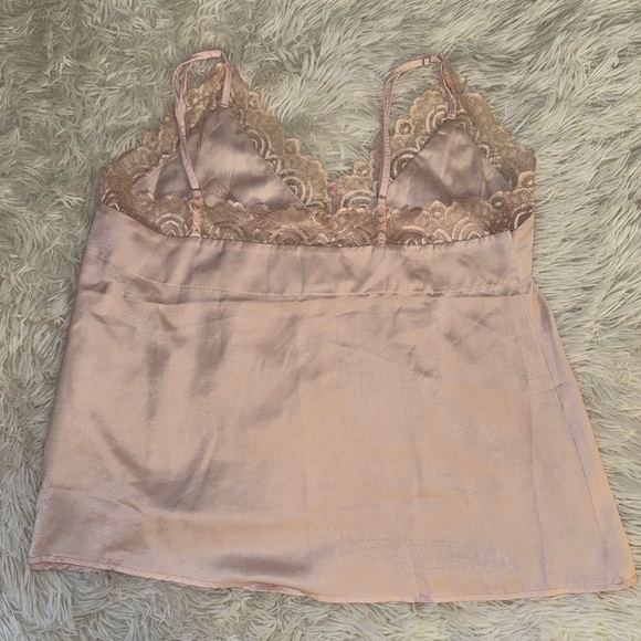 Silky tank top bundle - Picture 3 of 11